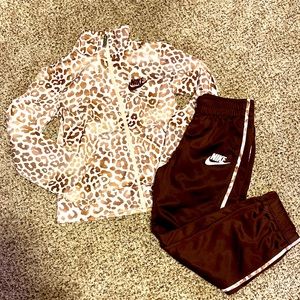 Nike brown animal print sweatsuit. Size 5.